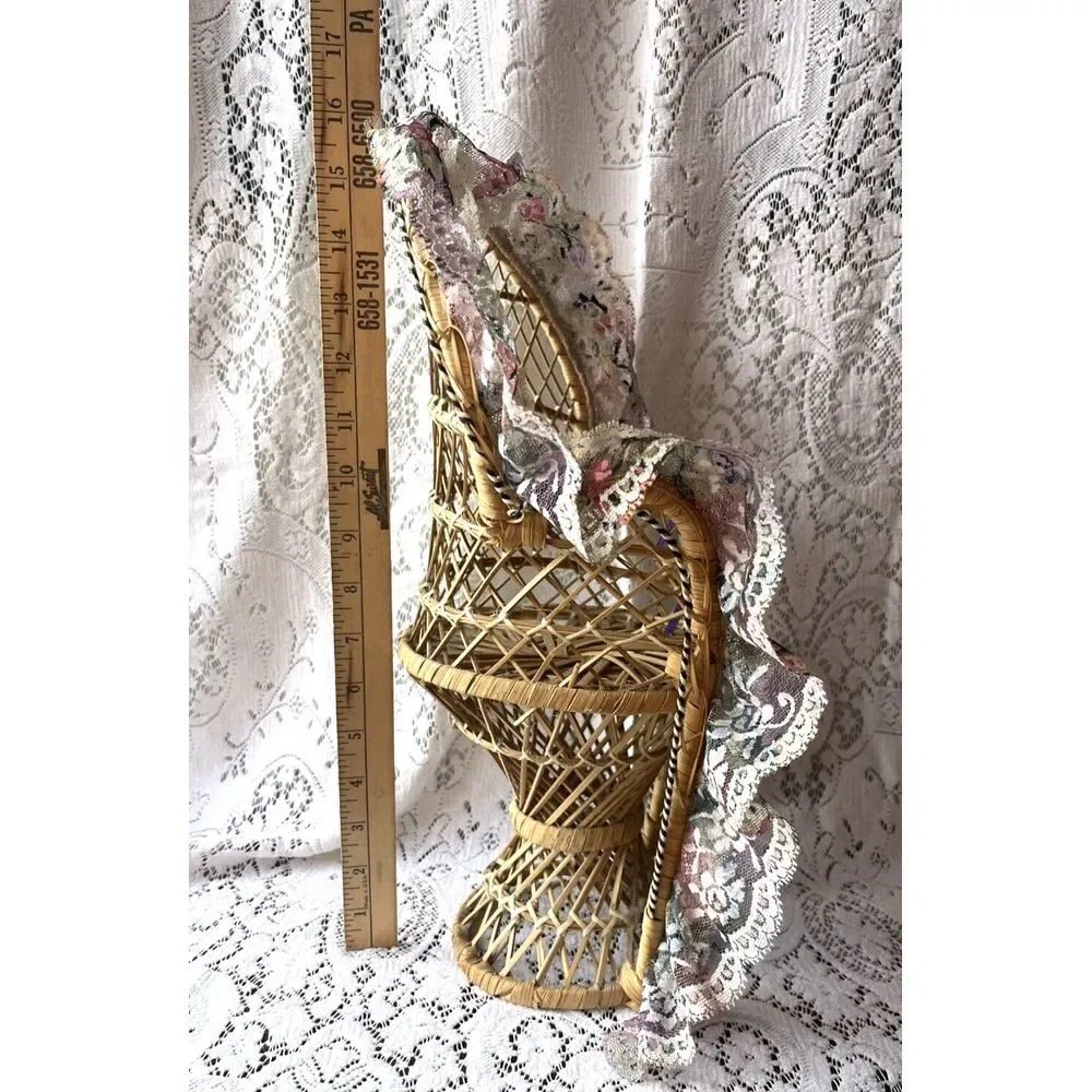 Vintage Wicker Rattan Peacock Chair Plant Stand Lace Trim Boho Decor